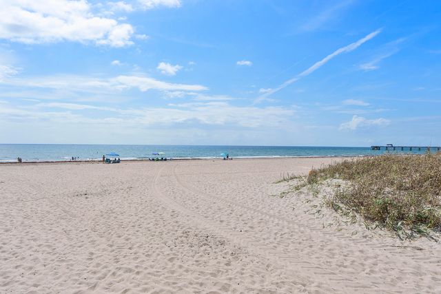 1950 Ne 7th St 105, Deerfield Beach, FL 33441