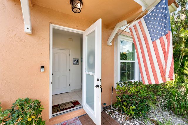 1950 Ne 7th St 105, Deerfield Beach, FL 33441