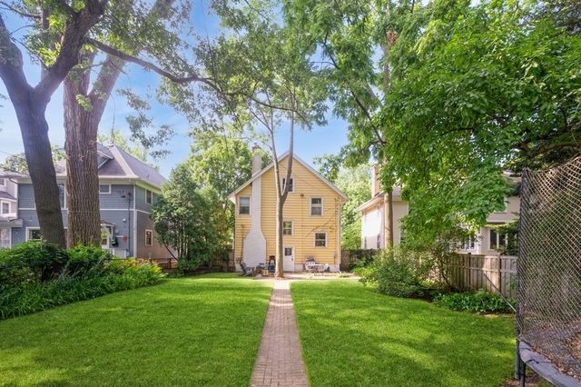 905 Colfax Street, Evanston, IL 60201
