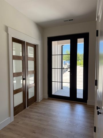 141 Babb Rd, Campobello, SC 29322