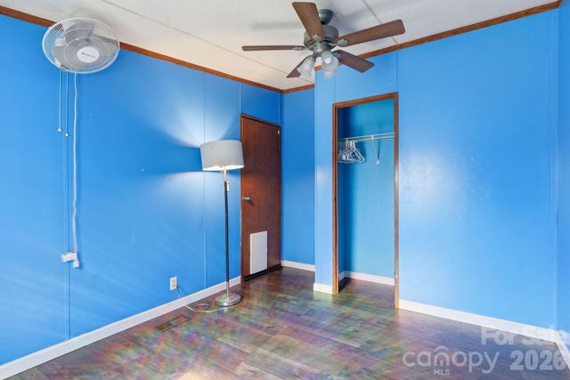 131 Vinewood Circle, Asheville, NC 28806