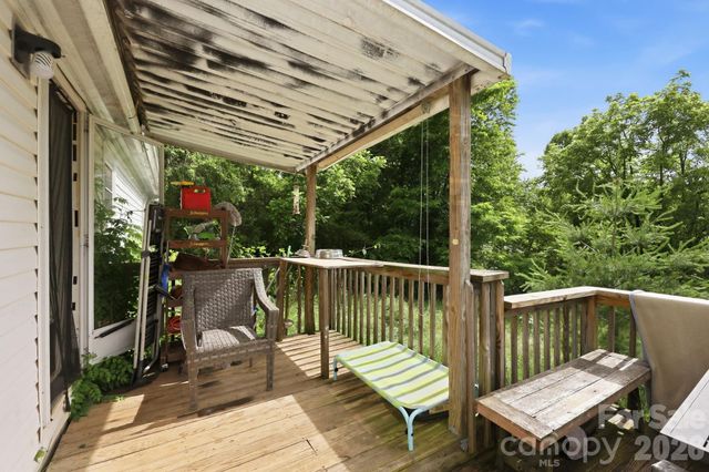 131 Vinewood Circle, Asheville, NC 28806