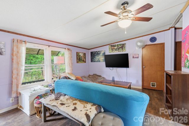 131 Vinewood Circle, Asheville, NC 28806