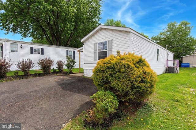 5133 ROSEBERRY DR, Doylestown, PA 18902