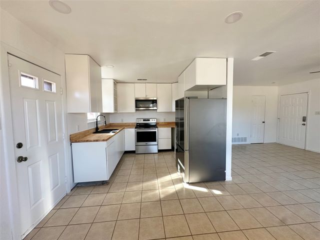 726 Chaucer Drive, Abilene, TX 79602