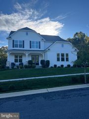 5613 PINE BLUFF CT, Frederick, MD 21704