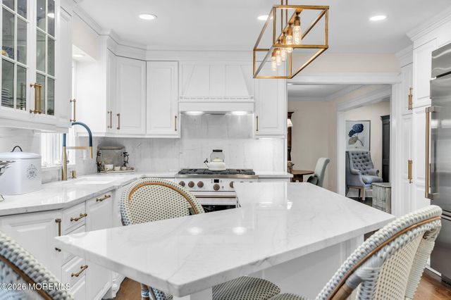 20 Mahoras Drive, Ocean Twp, NJ 07712