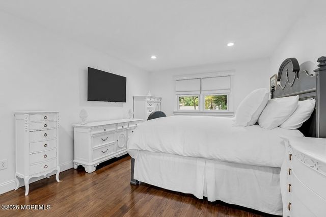 20 Mahoras Drive, Ocean Twp, NJ 07712