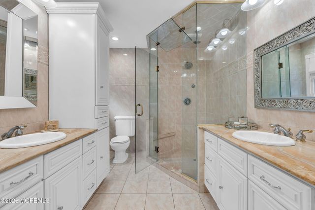 20 Mahoras Drive, Ocean Twp, NJ 07712