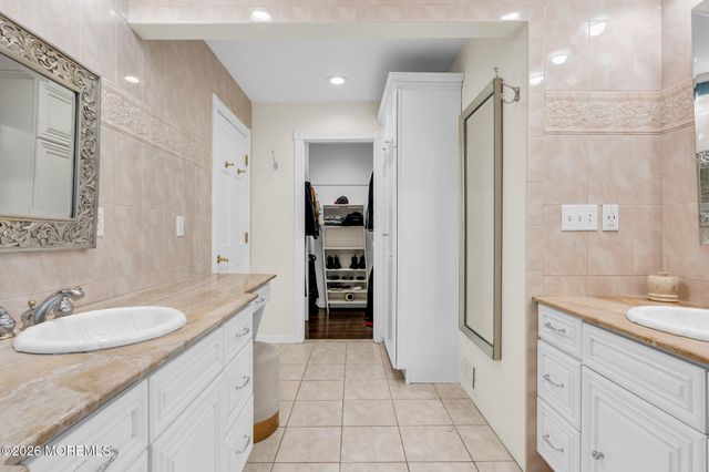 20 Mahoras Drive, Ocean Twp, NJ 07712