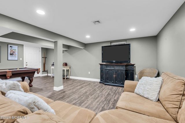 20 Mahoras Drive, Ocean Twp, NJ 07712