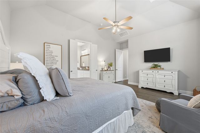 1036 Cabinside Drive, Roanoke, TX 76262