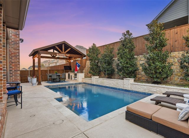 1036 Cabinside Drive, Roanoke, TX 76262