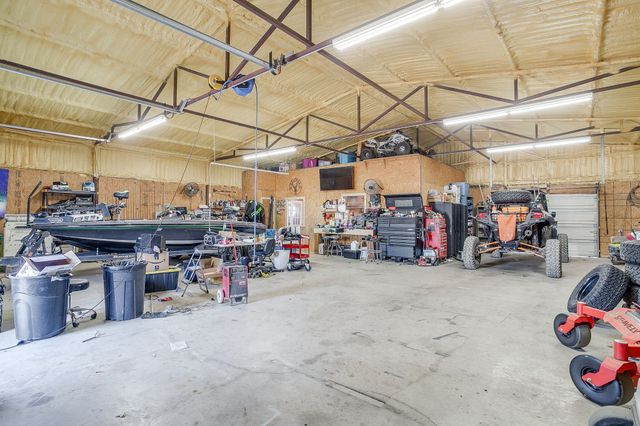 207 Trails End, Poolville, TX 76487