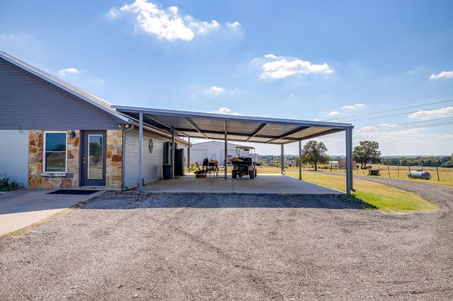 207 Trails End, Poolville, TX 76487