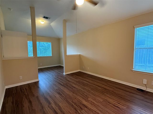 25 Azalea DR, Georgetown, TX 78626