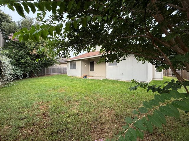 25 Azalea DR, Georgetown, TX 78626