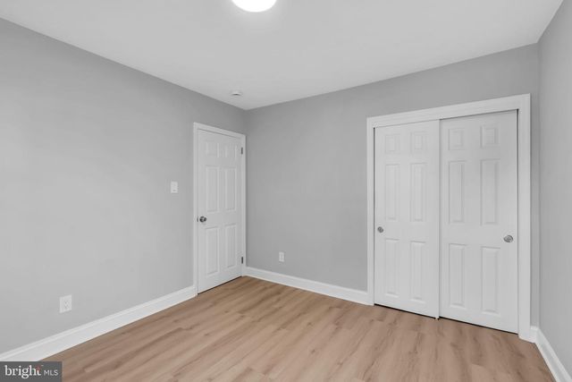 33 W 2ND ST, Burlington, NJ 08016