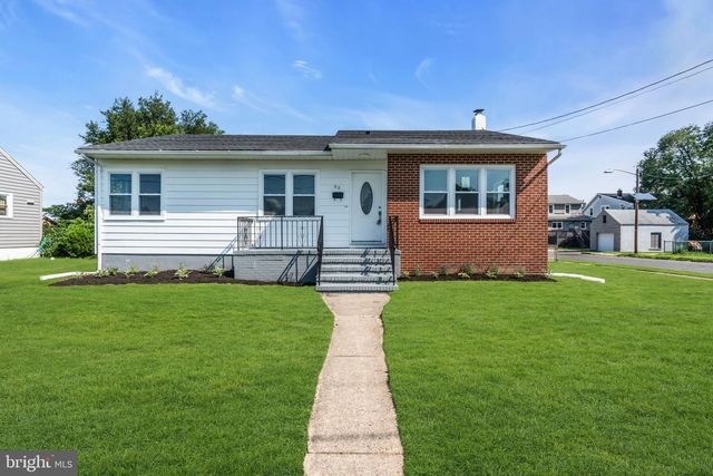 33 W 2ND ST, Burlington, NJ 08016