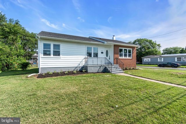 33 W 2ND ST, Burlington, NJ 08016