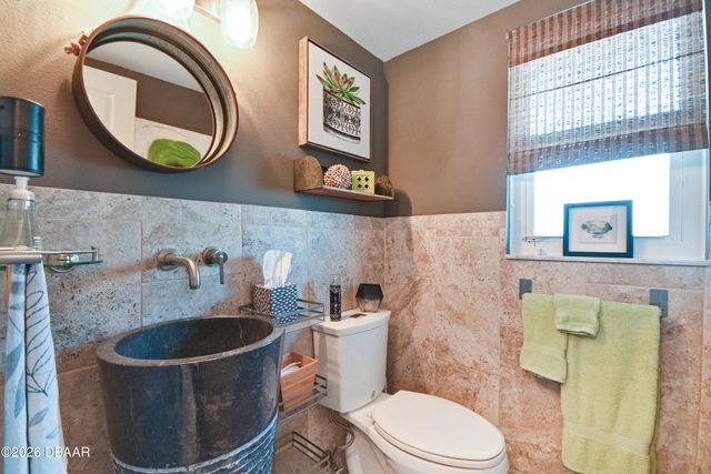 325 N Causeway N B102, New Smyrna Beach, FL 32169