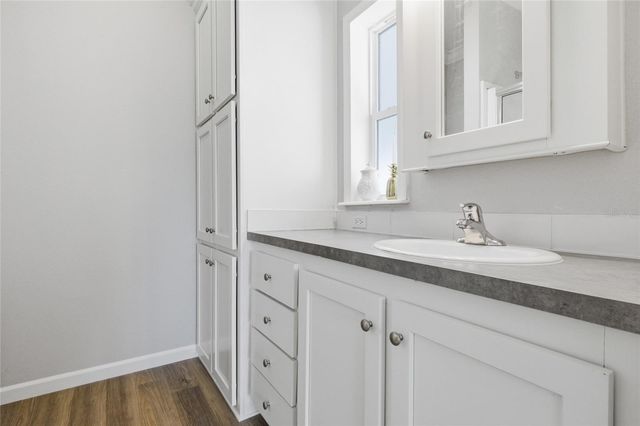 571 ORIENTAL POPPY DRIVE, Venice, FL 34293