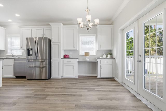 571 ORIENTAL POPPY DRIVE, Venice, FL 34293