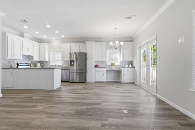 571 ORIENTAL POPPY DRIVE, Venice, FL 34293