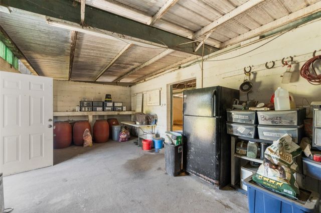 16525 SW 5TH PLACE, Newberry, FL 32669