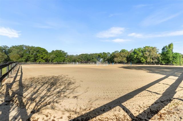 16525 SW 5TH PLACE, Newberry, FL 32669