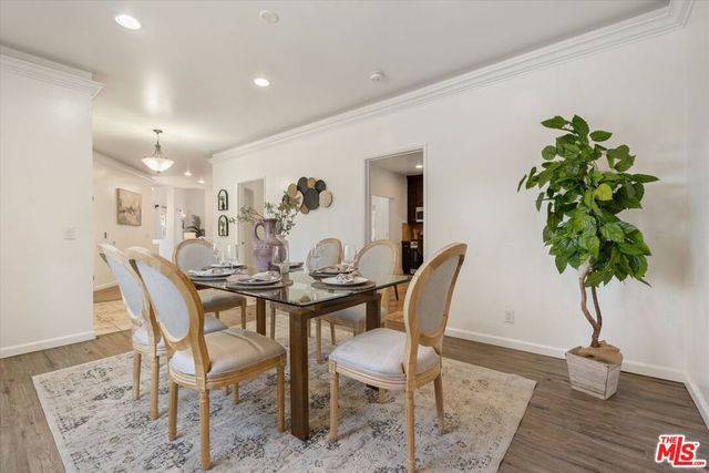 5216 Sale Avenue, Los Angeles, CA 91364