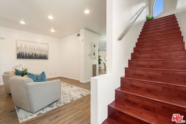5216 Sale Avenue, Los Angeles, CA 91364