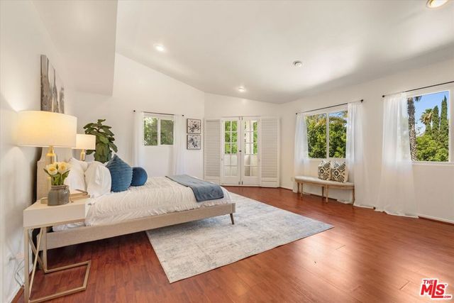 5216 Sale Avenue, Los Angeles, CA 91364
