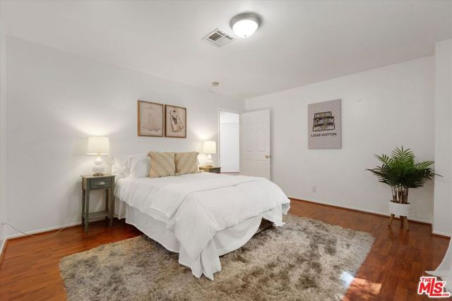 5216 Sale Avenue, Los Angeles, CA 91364