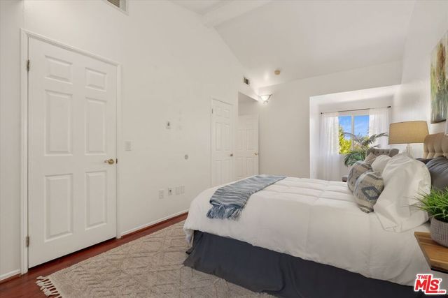 5216 Sale Avenue, Los Angeles, CA 91364