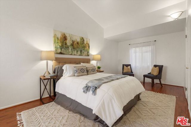 5216 Sale Avenue, Los Angeles, CA 91364