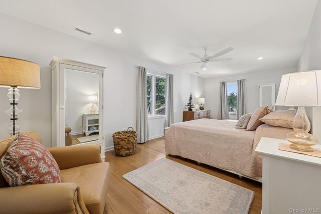 14 Woodlands Terrace, Greenwood Lake, NY 10925