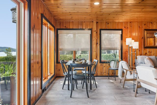 14 Woodlands Terrace, Greenwood Lake, NY 10925