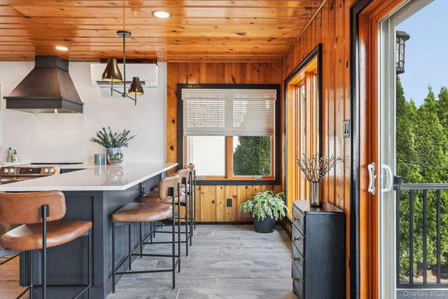 14 Woodlands Terrace, Greenwood Lake, NY 10925