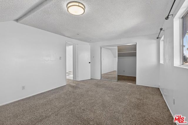 4431 S Wilton Place, Los Angeles, CA 90062