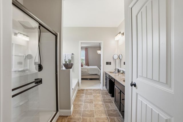 8515 Mallard Circle, Plain City, OH 43064