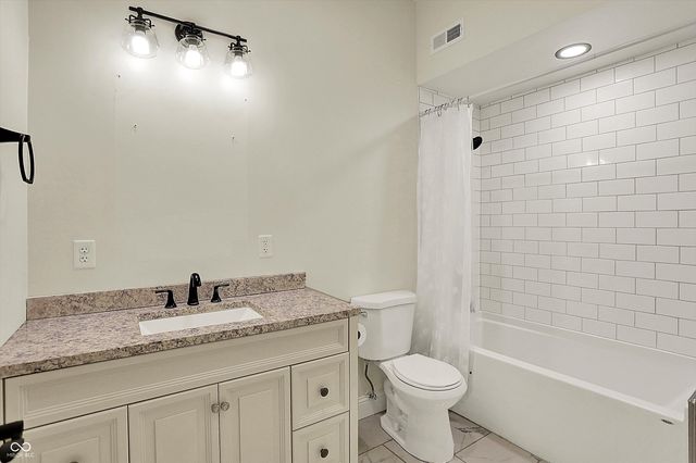 20170 Starlight Court, Noblesville, IN 46062