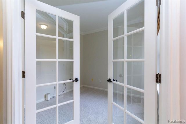 3805 W Winding Brook Circle 22, Rochester Hills, MI 48309