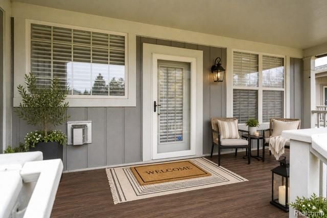 3805 W Winding Brook Circle 22, Rochester Hills, MI 48309
