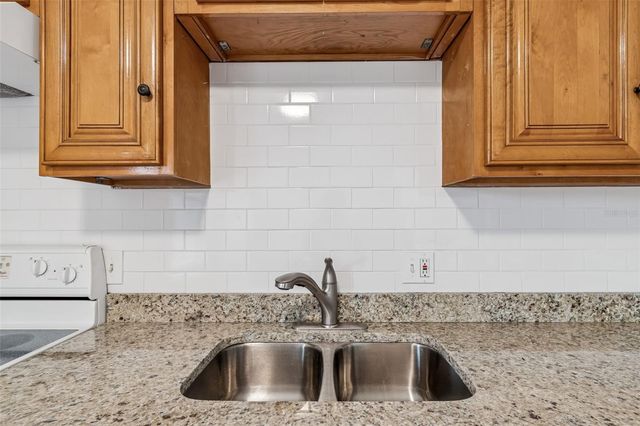 10970 GROVE TERRACE, Seminole, FL 33772