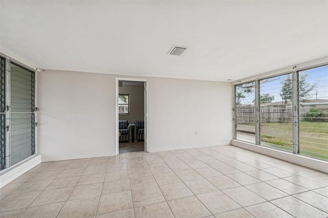 10970 GROVE TERRACE, Seminole, FL 33772