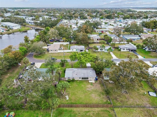 10970 GROVE TERRACE, Seminole, FL 33772