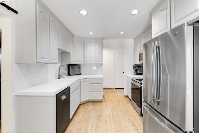 1042 Nielsen Lane, Livermore, CA 94550