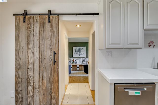 1042 Nielsen Lane, Livermore, CA 94550