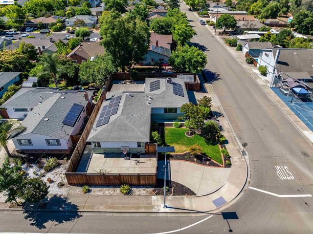 1042 Nielsen Lane, Livermore, CA 94550